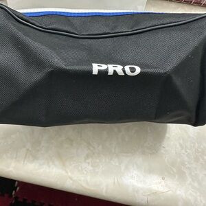 Avon PRO Men's Toiletry Bag in Black with Blue Accent